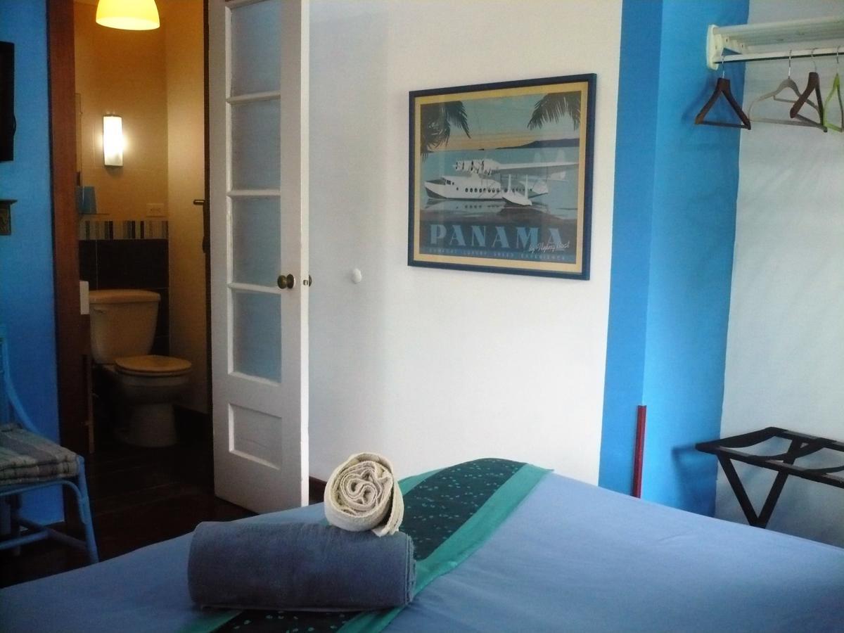 Dos Palmitos Bed And Breakfast Panama Stadt Exterior foto